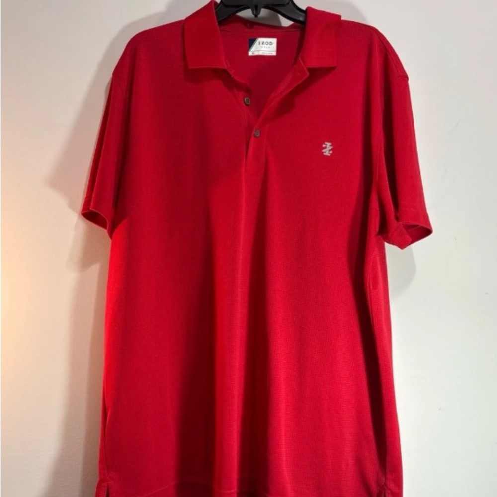IZOD Men's Red Short-Sleeve Polo Shirt